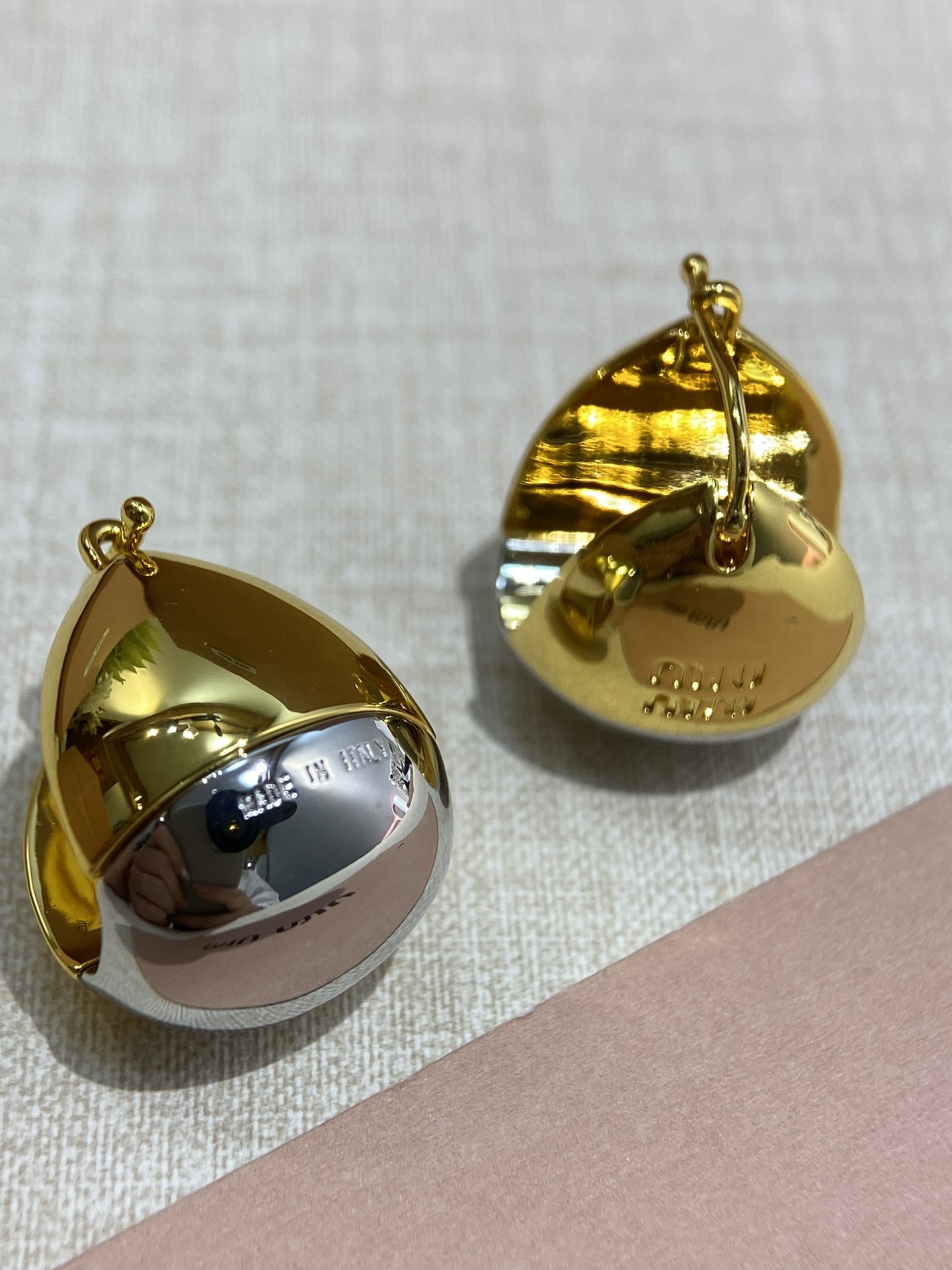 미우미우 귀걸이 135648 Miu Miu Earrings 썸네일 이미지