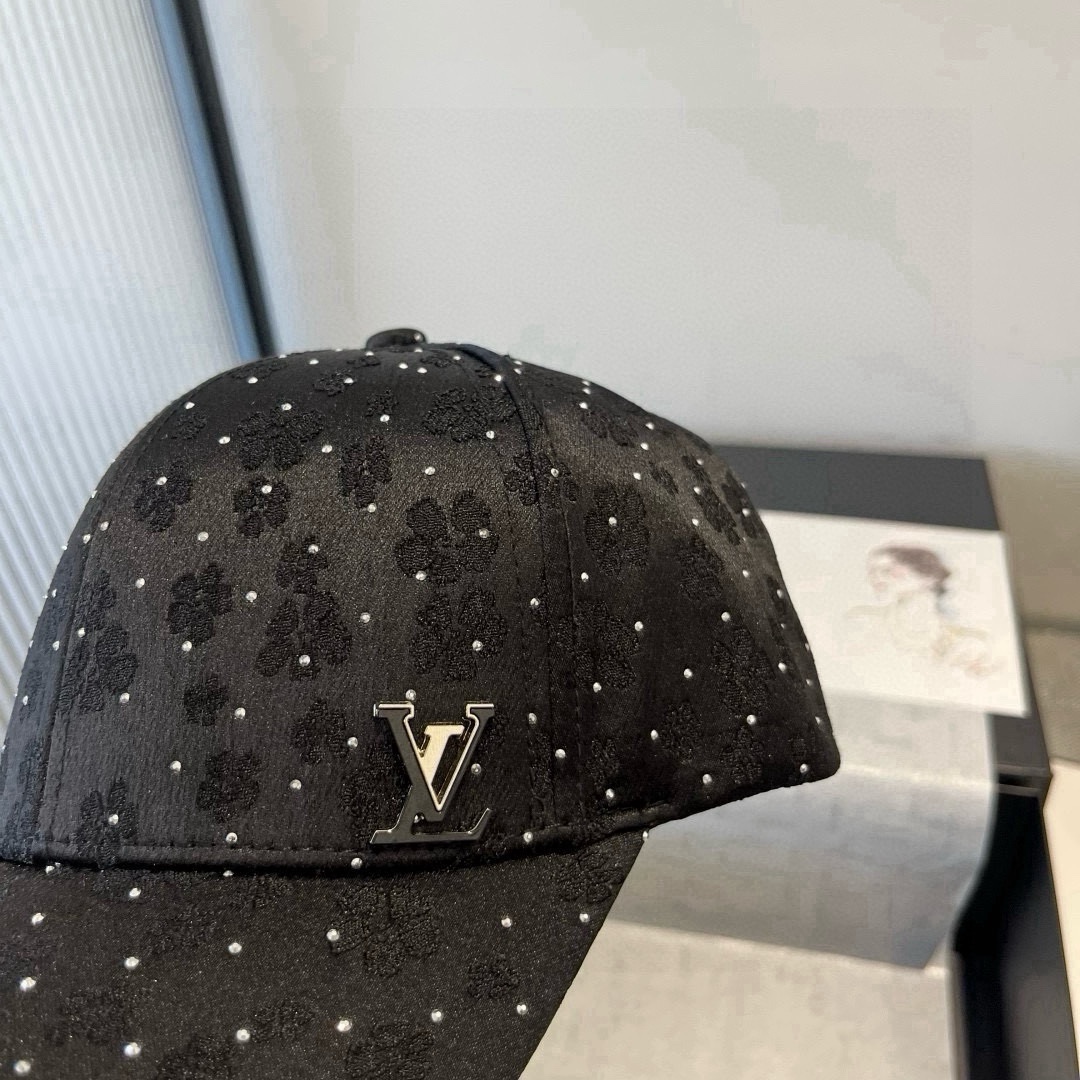 🆕

LV新款鸭舌帽，头围57cm