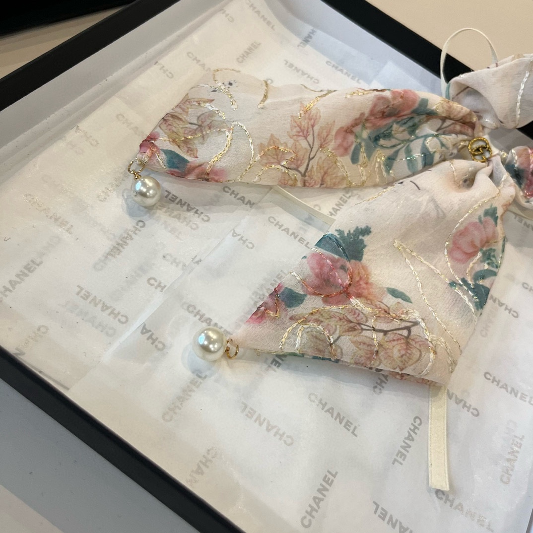 🆕

Gucci古奇古典风发圈