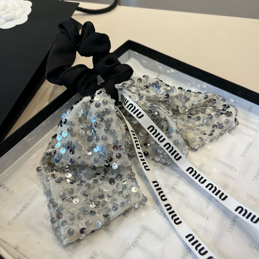 🆕

缪缪miumiu发圈