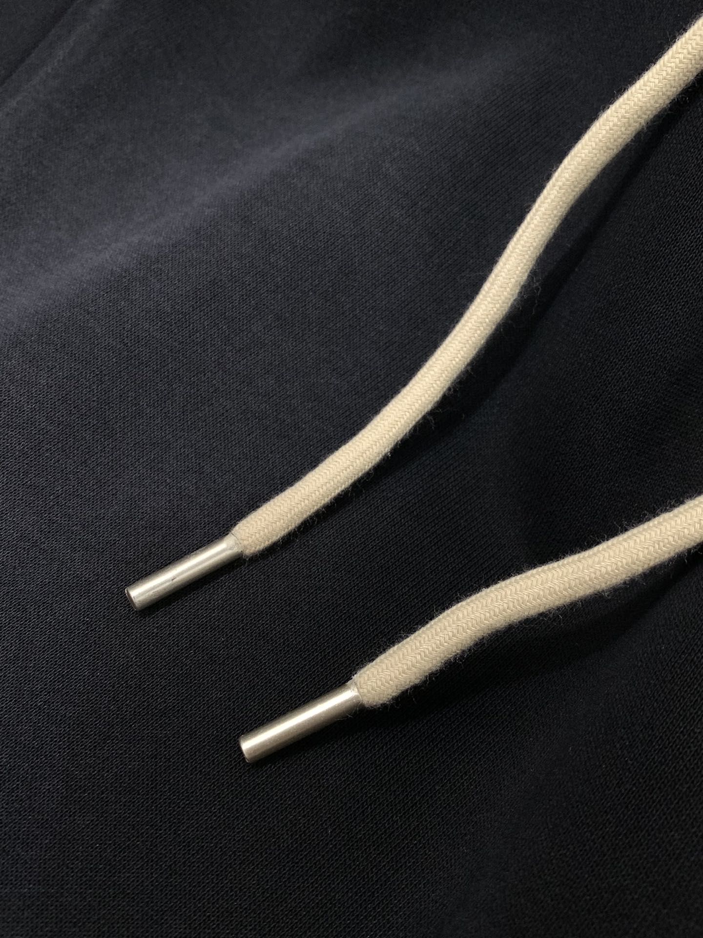 ，Balenciaga 巴黎世家，2025秋季最新品，专柜同步有售，原单狠货，时尚休闲裤，进口原版水洗弹