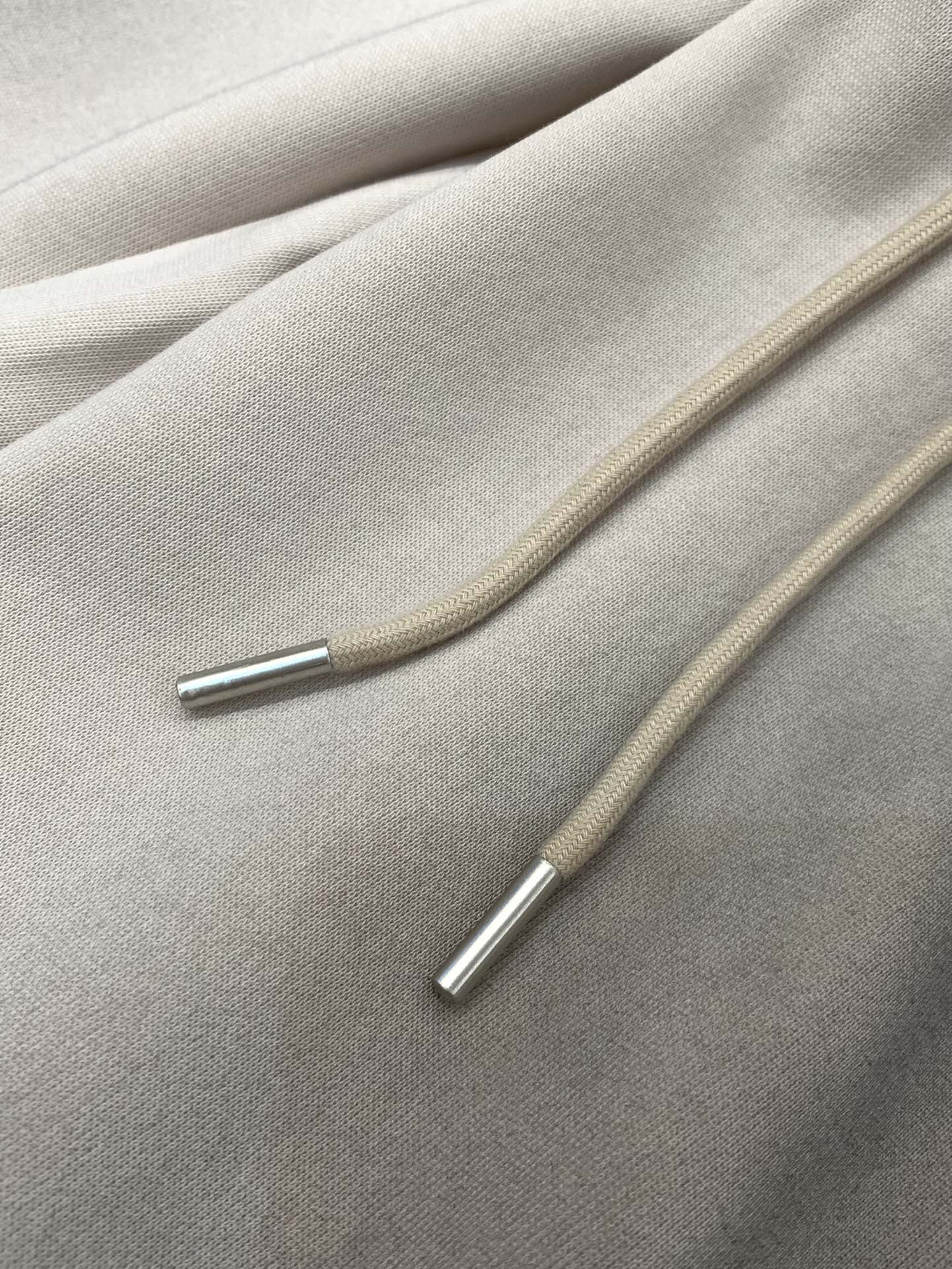 ，Balenciaga 巴黎世家，2025秋季最新品，专柜同步有售，原单狠货，时尚休闲裤，进口原版水洗弹