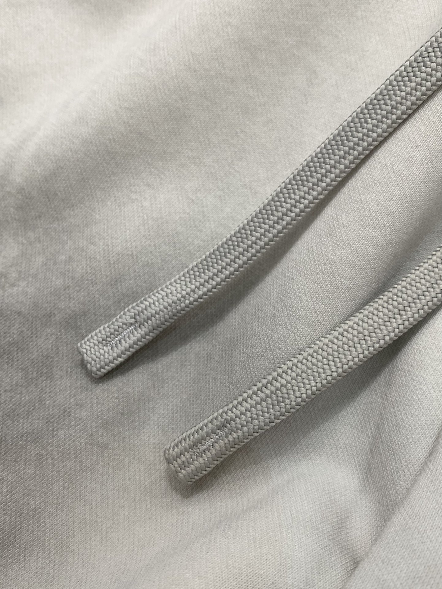 ，LouisVuitton 路易威登，2025秋季最新款，专柜同步有售，原单狠货，时尚休闲裤，上身很有特