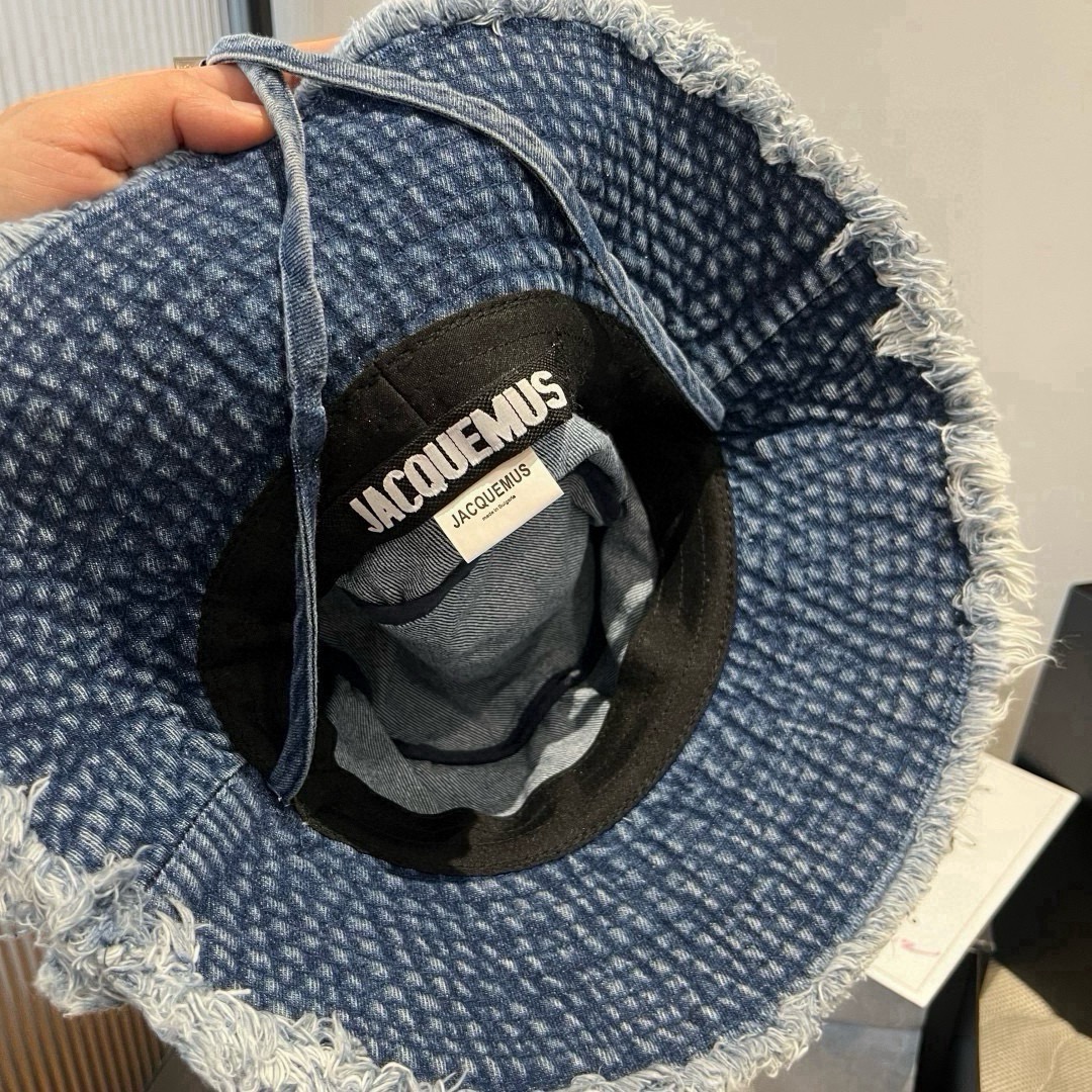 🆕


JACOUEMUS潮牌渔夫帽，男女通用