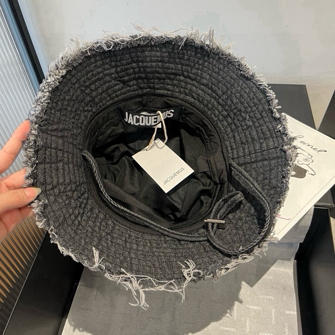 🆕


JACOUEMUS潮牌渔夫帽，男女通用