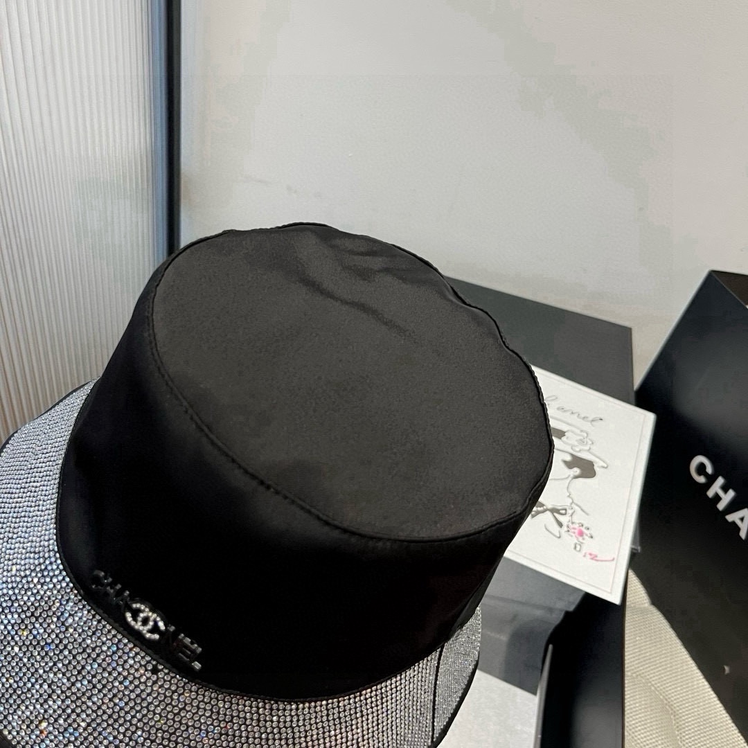 🆕

Chanel香奈儿高端定制渔夫帽，头围57cm