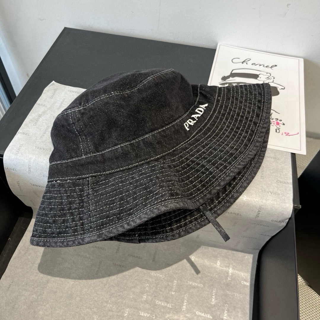 🆕

PRADA普拉达新款遮阳渔夫帽、防紫外线布帽，可折叠头围57cm