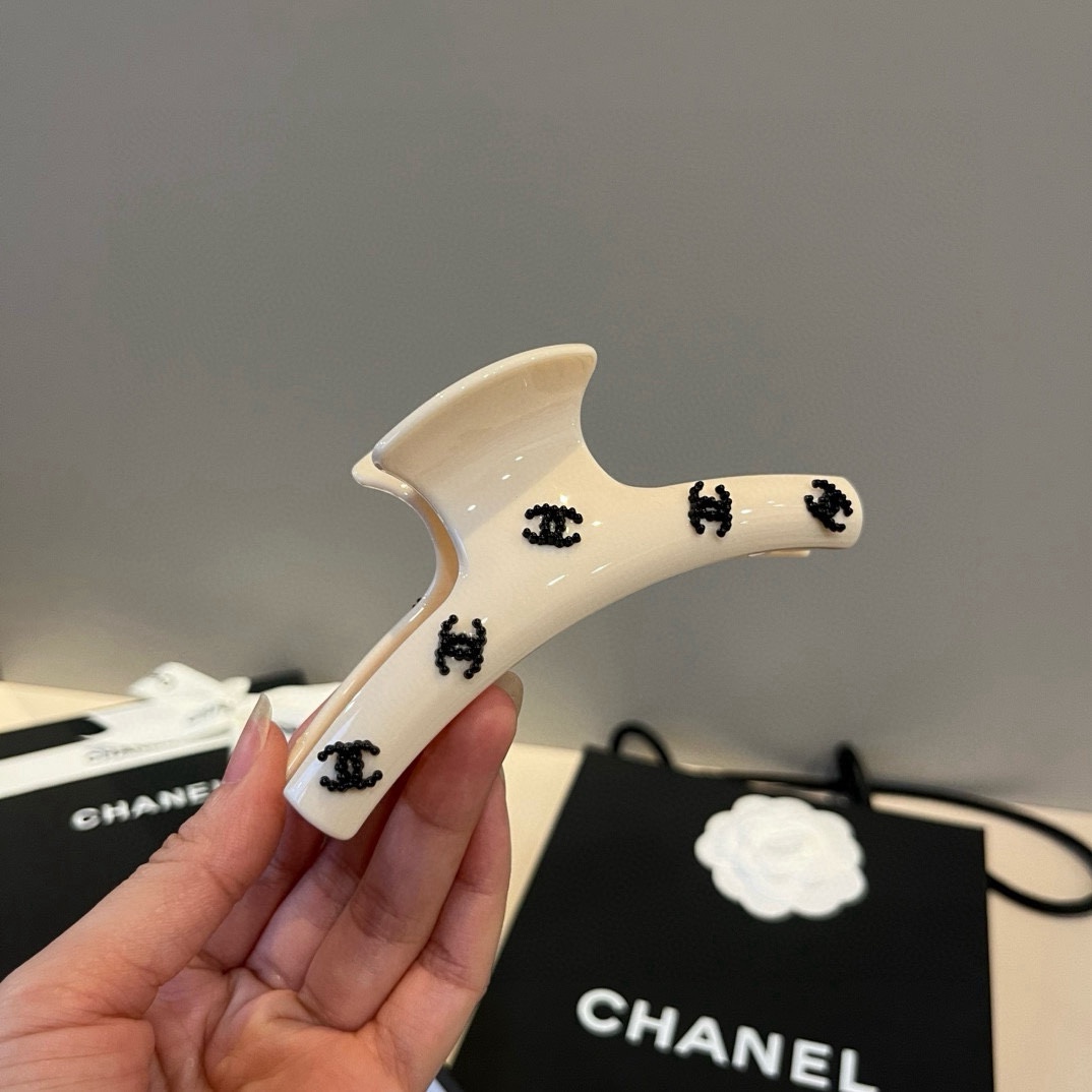 🆕

Chanel香奈儿新款发夹