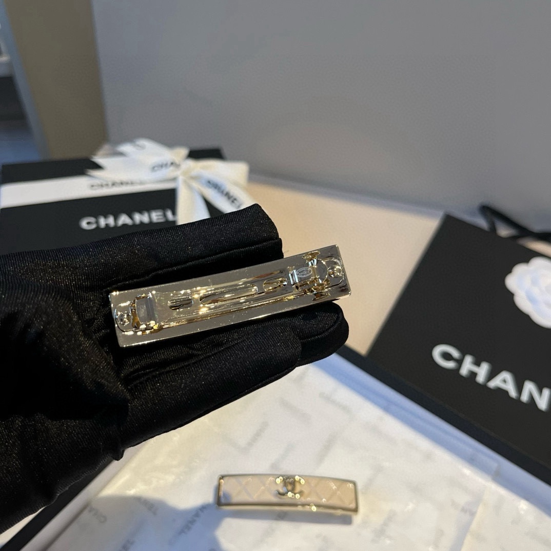 🆕《单个》


Chanel香奈儿发夹