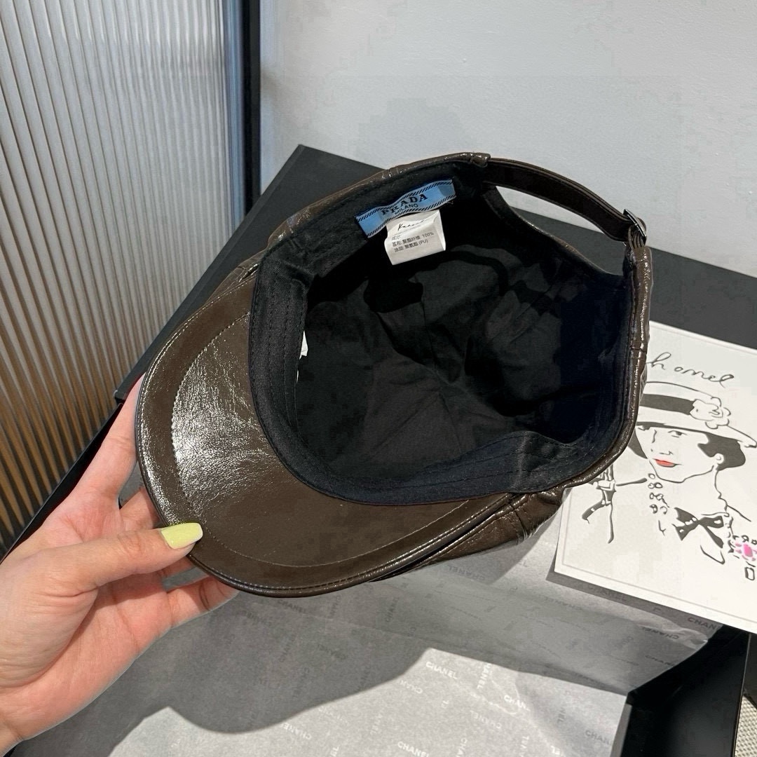 🆕

普拉达新款前进帽，高端定，头围57cm