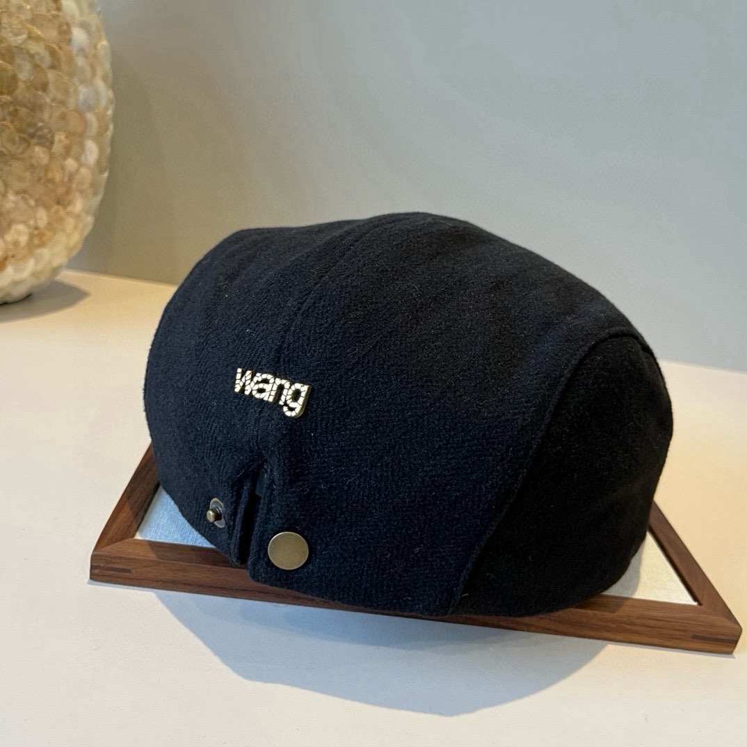 🆕
亚历山大王前进鸭舌帽，棉麻面料，轻盈百搭