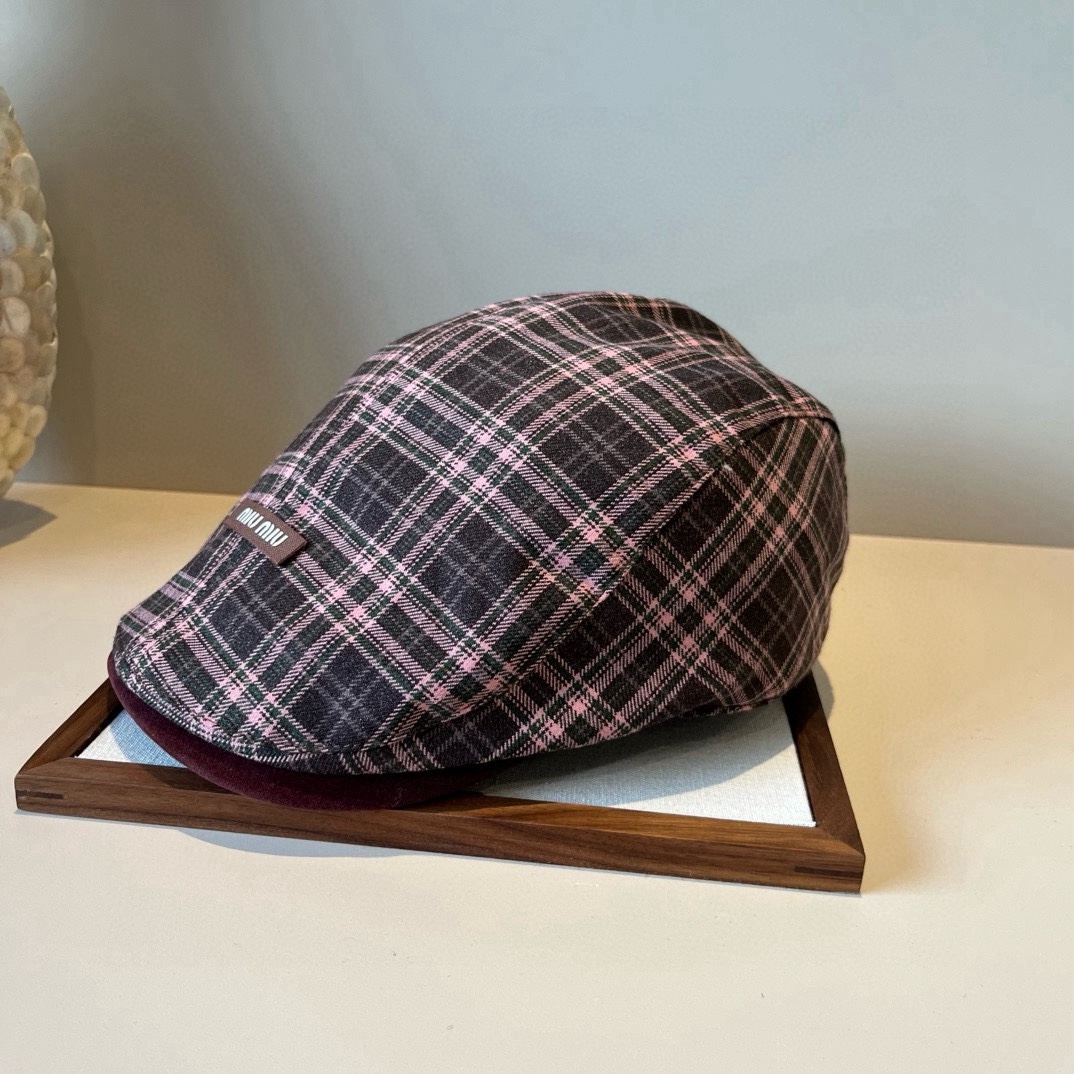 🆕

miumiu缪缪鸭舌前进帽，头围58cm