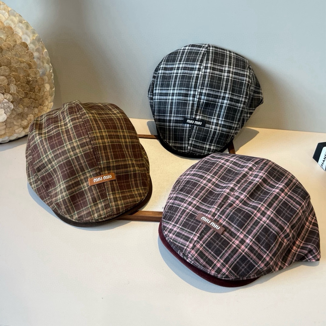 🆕

miumiu缪缪鸭舌前进帽，头围58cm