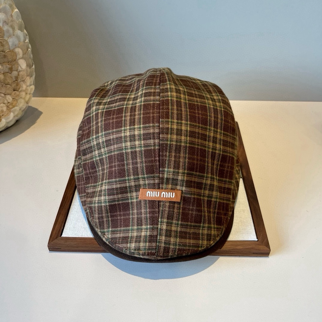 🆕

miumiu缪缪鸭舌前进帽，头围58cm