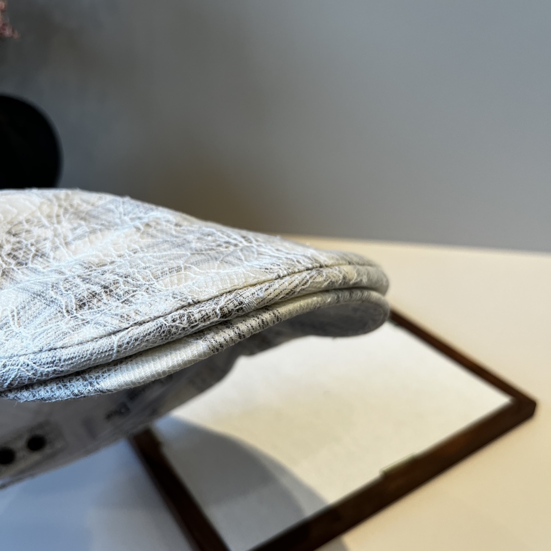 🆕

Dior迪奥新款鸭舌前进帽，头围58cm