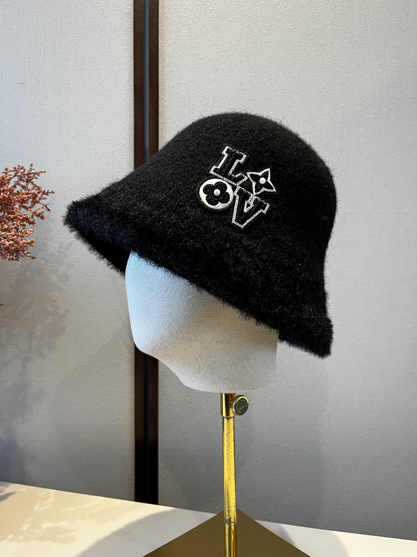NO:363697,Lv Louis new wool fisherman hat hat straw hat fisherman hat baseball hat knit hat, hat, louis vuitton, louis vuitton, espadrilles,hatsLv路易斯新款羊毛渔夫帽帽子草帽渔夫帽棒球帽针织帽,帽子,louis vuitton,louis vuitton,espadrilles,hats,hat