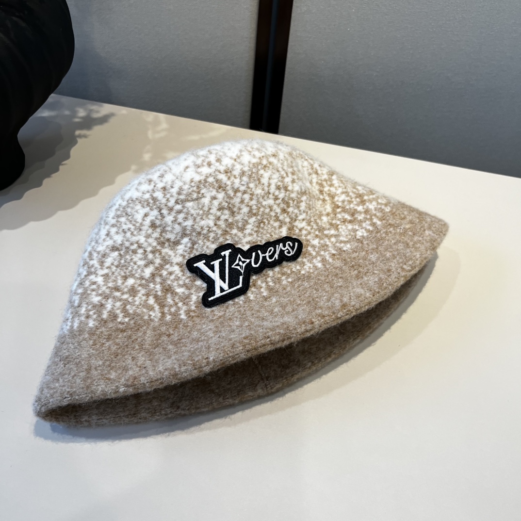 🆕

Lv路易斯新款羊毛渔夫帽