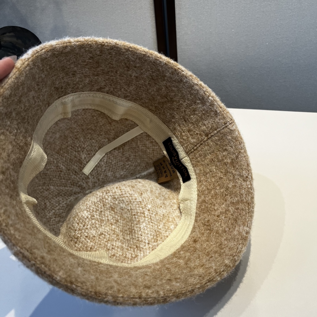 🆕

Lv路易斯新款羊毛渔夫帽