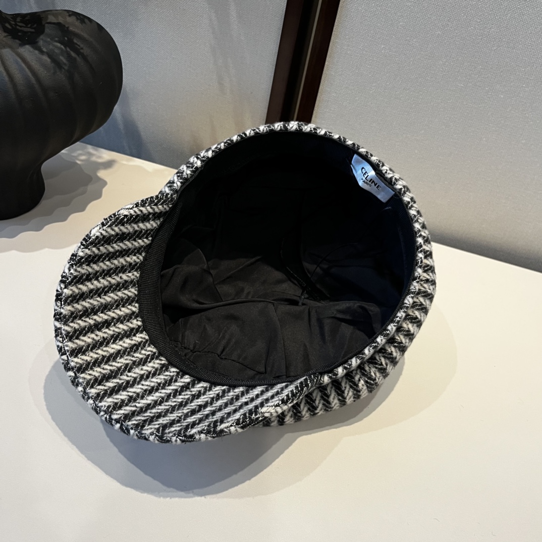 🆕

Celine赛琳新款鸭舌画家帽，男女通用，