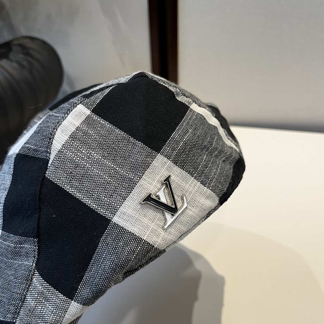 🆕

Lv路易斯新款鸭舌前进帽，头围58cm