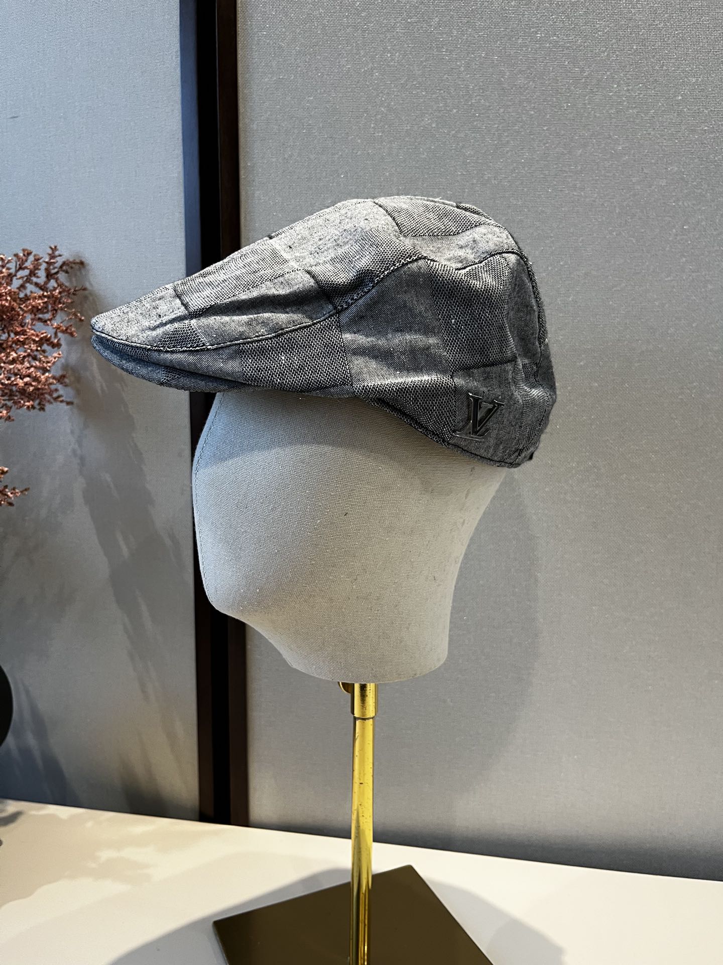 NO:363791,Lv Louis new duck tongue forward hat, head circumference 58cm hat, straw hat fisherman hat baseball hat knit hat, hat, louis vuitton, louis vuitton, espadrilles, hatsLv路易斯新款鸭舌前进帽,头围58cm帽子草帽渔夫帽棒球帽针织帽,帽子,louis vuitton,louis vuitton,espadrilles,hats,hat