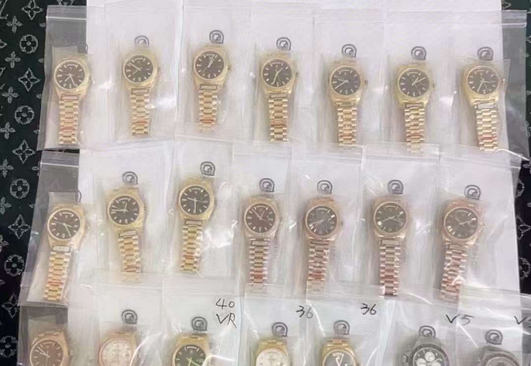 NO:339989,Unified QF new product (strictly selected) Rolex DD black rock sugar, super heavy version, three-code in one, with NFC sensor card, customized version!  Watch code 480W59, watch button code, 3ZR, upgraded strap strip steel stamp, deep concave AU750 logo, exquisite details!  New ergonomic counterweight!  The Oyster alloy material is not only a single weighted 