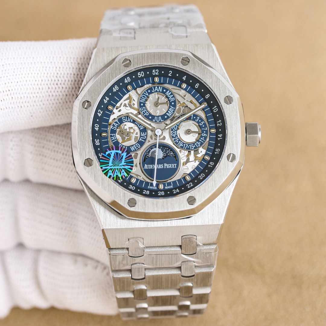 NO:339937,Unified steel belt/tape price. AP Audemars Piguet Royal Oak 26574ST series men's watch!  Perfect and personal experience!  1 diameter 41MM!  2Equipped with a customized version of Cal.5134 movement, perfect restoration function!  3 calendar, week, month, month and other functions are true and can be used normally. (Optional steel belt, tape, belt) The 3 case is made of 316L stainless steel material, the entire case is CNC high-precision processing, and the density is consistent with the original!  4 The overall literals are perfectly presented in the original color!  5-shell cover with a three-piece set of ring-parting mouth, shell and bottom cover, the overall angle perfectly reflects the wire drawing process, and the fusion of quality and beauty!  ,,audemars19860909统一 钢带/胶带同价. AP爱彼皇家橡树26574ST系列男士腕表！完美与个性的体验！ 1直径41MM！ 2搭载定制版Cal.5134机芯,完美还原功 能！ 3日历,星期,月份,月相等一切功能均为真功能可正常使用.（可选配钢带款,胶带款,皮带款） 3表壳采用316L精钢材质,整壳CNC高精准处理,密度与原装吻合！ 4字面整体按照原装颜色完美呈现！ 5壳套分圈口.壳.底盖三件套,整体角度完美体现拉丝工艺,品质与美的融合！,,audemars,Watch