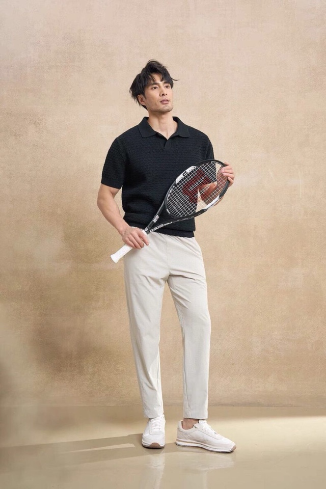  Loro Piana 诺悠翩雅lP🆕 春夏最新男士无纽扣短袖翻领T恤针织衫，精选高档天丝和羊毛混纺80