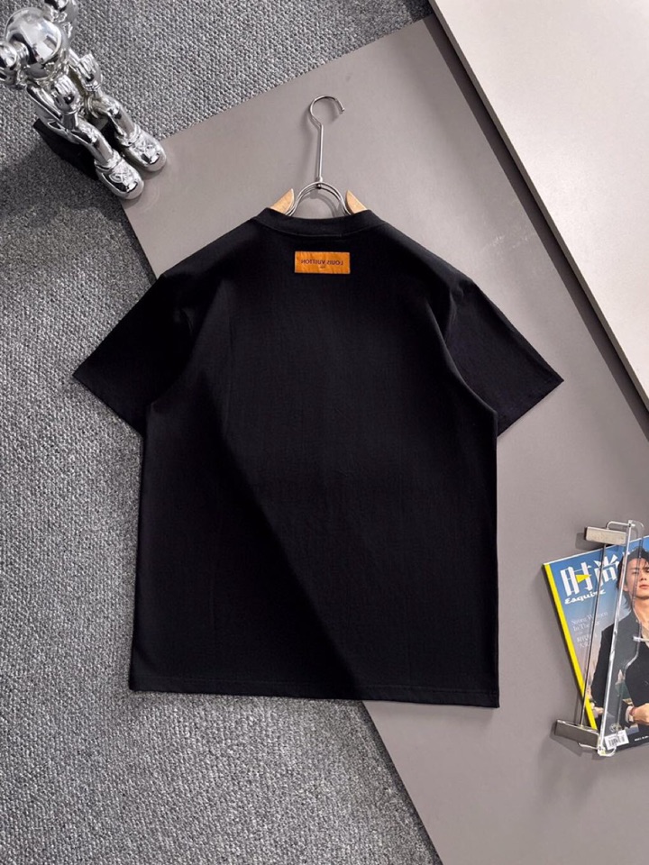  Louis Vuitton 路易威登 LV 驴牌25ss新款短袖圆领T恤，男女同款情侣款，定制260克