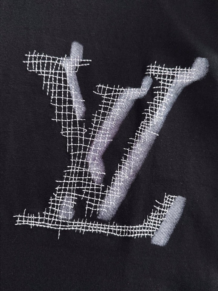  Louis Vuitton 路易威登 LV 驴牌25ss新款短袖圆领T恤，男女同款情侣款，定制260克