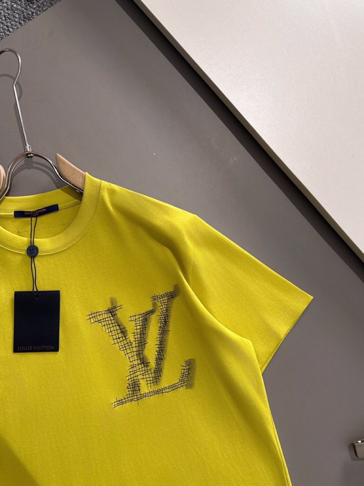  Louis Vuitton 路易威登 LV 驴牌25ss新款短袖圆领T恤，男女同款情侣款，定制260克