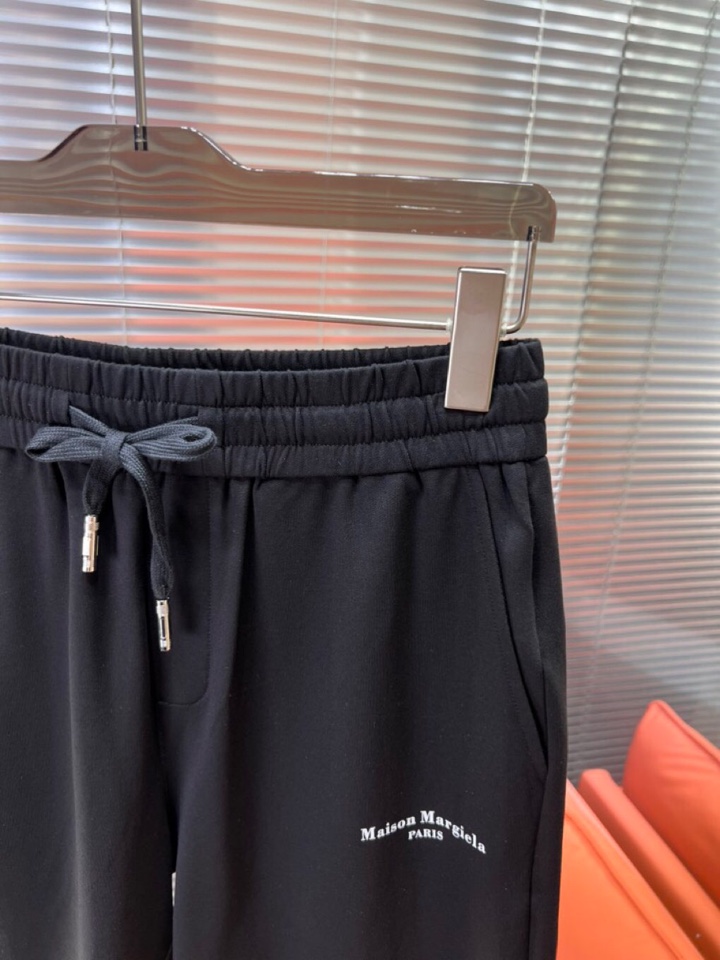  Maison Margiela 马吉拉 MML2025ss贸易渠道货品.休闲运动短裤 无从释怀的经典款