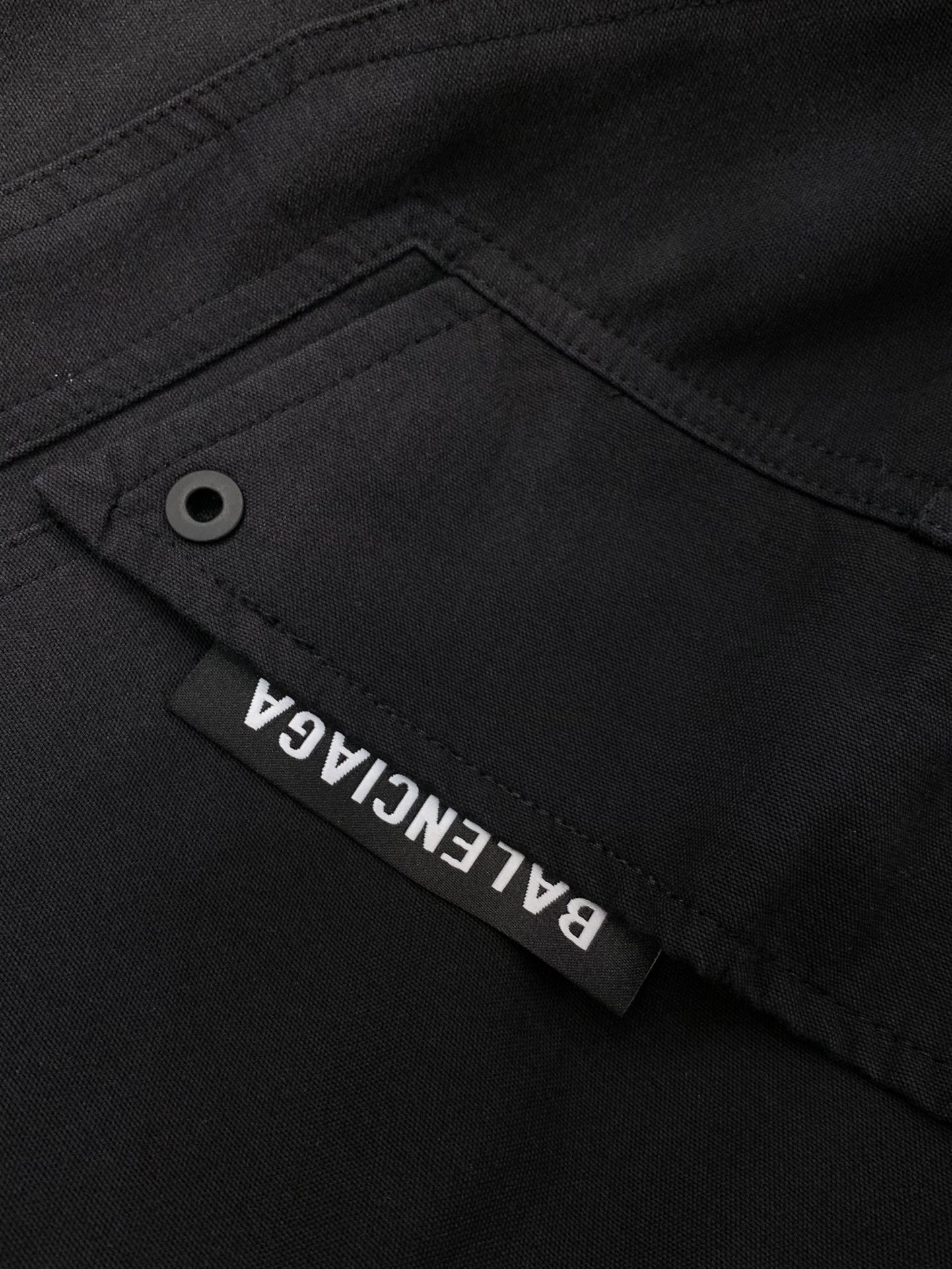 ，Balenciaga 巴黎世家，2025秋季最新品，专柜同步有售，原单狠货，时尚休闲裤，进口原版水洗弹