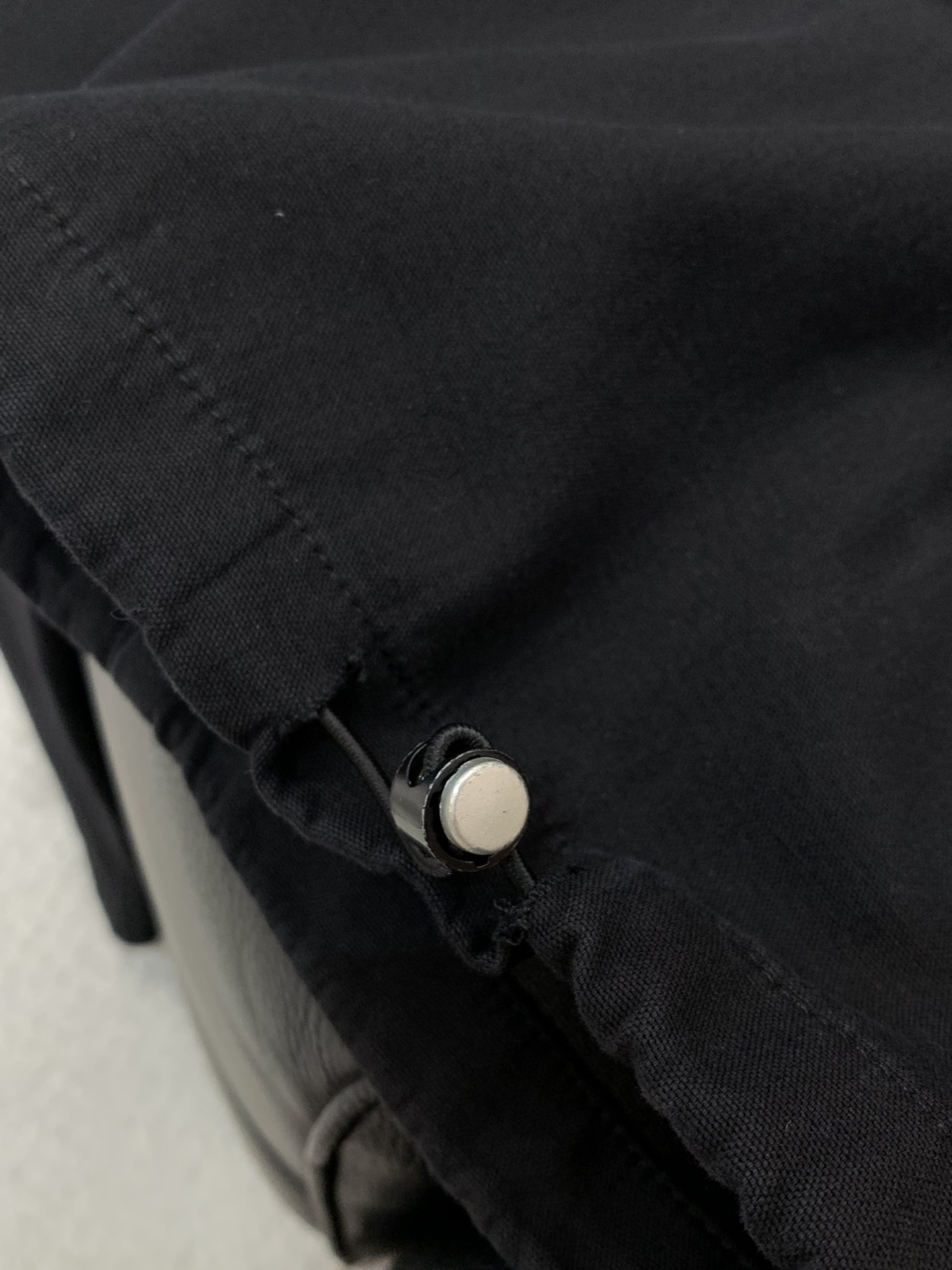 ，Balenciaga 巴黎世家，2025秋季最新品，专柜同步有售，原单狠货，时尚休闲裤，进口原版水洗弹