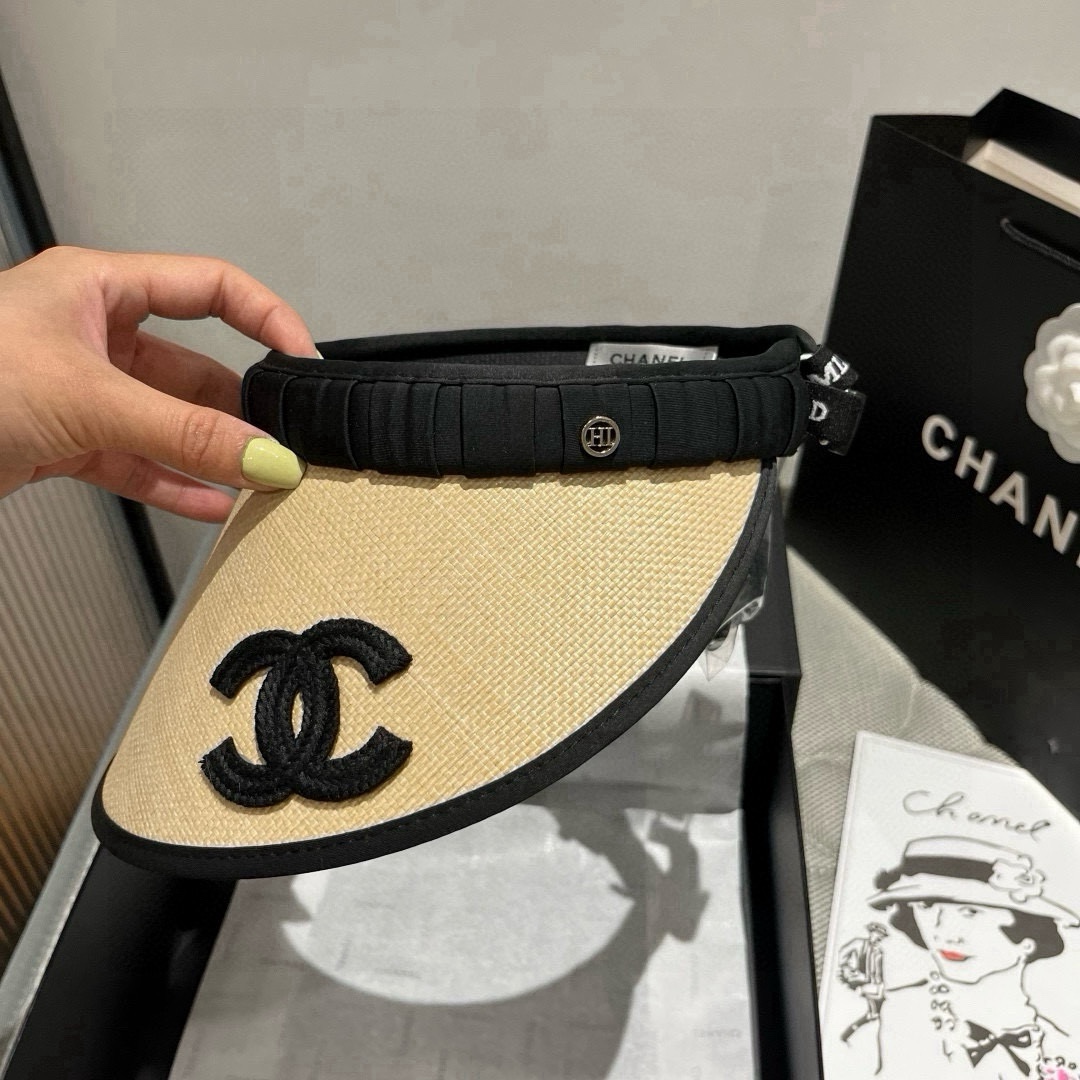 🆕

香奈儿新款发箍遮阳帽