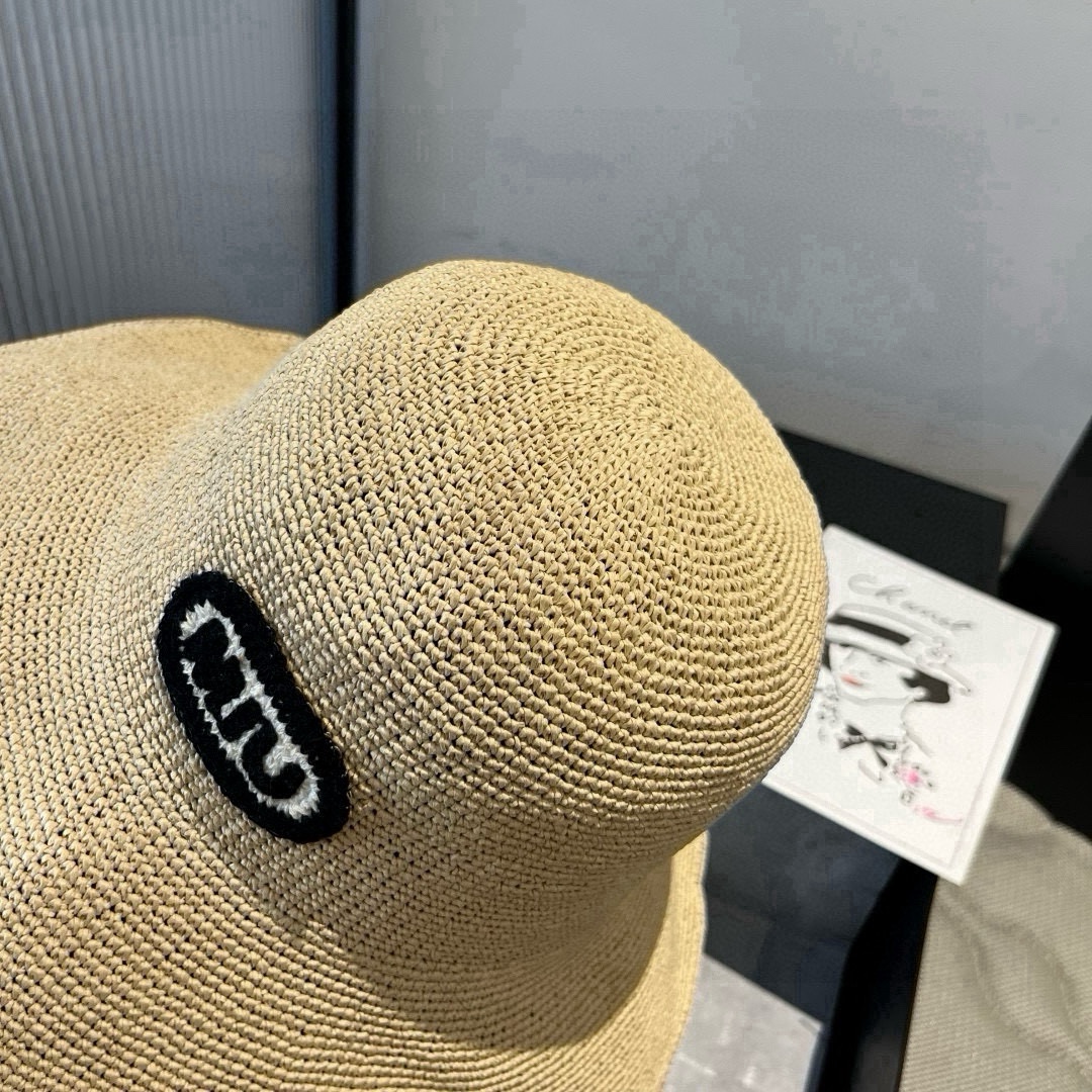 🆕

缪缪2025夏款折叠草帽，纯收工钩织，头围57cm，可折叠
