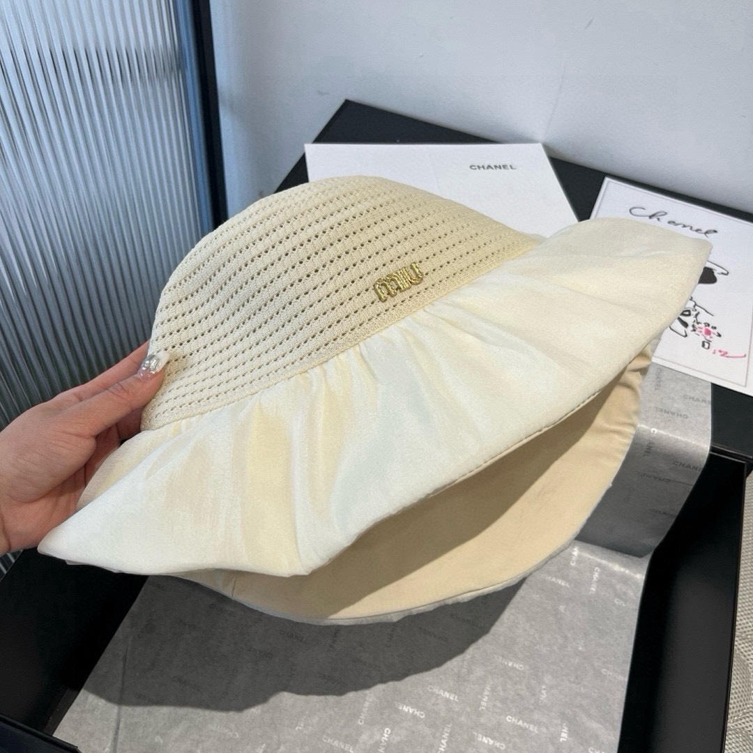 🆕

miumiu缪缪新款灯笼帽，遮阳草帽，防紫外线帽檐，头围57cm