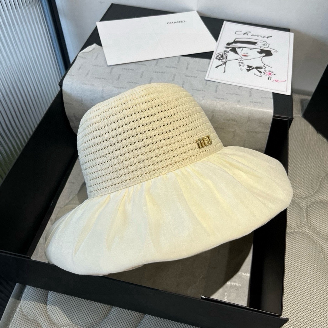 🆕

miumiu缪缪新款灯笼帽，遮阳草帽，防紫外线帽檐，头围57cm