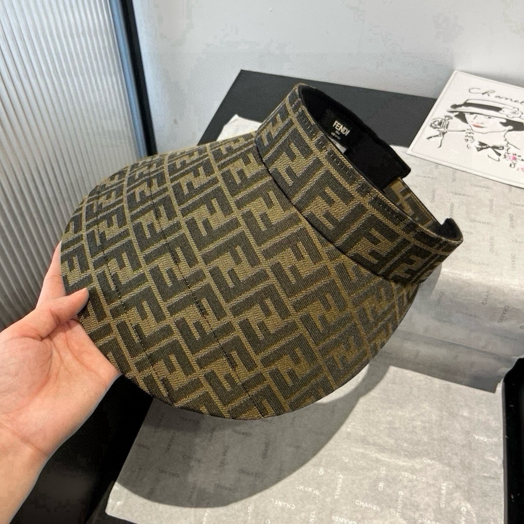 🆕

FD芬迪空顶鸭舌帽，遮阳帽，鸭舌帽，原单品质