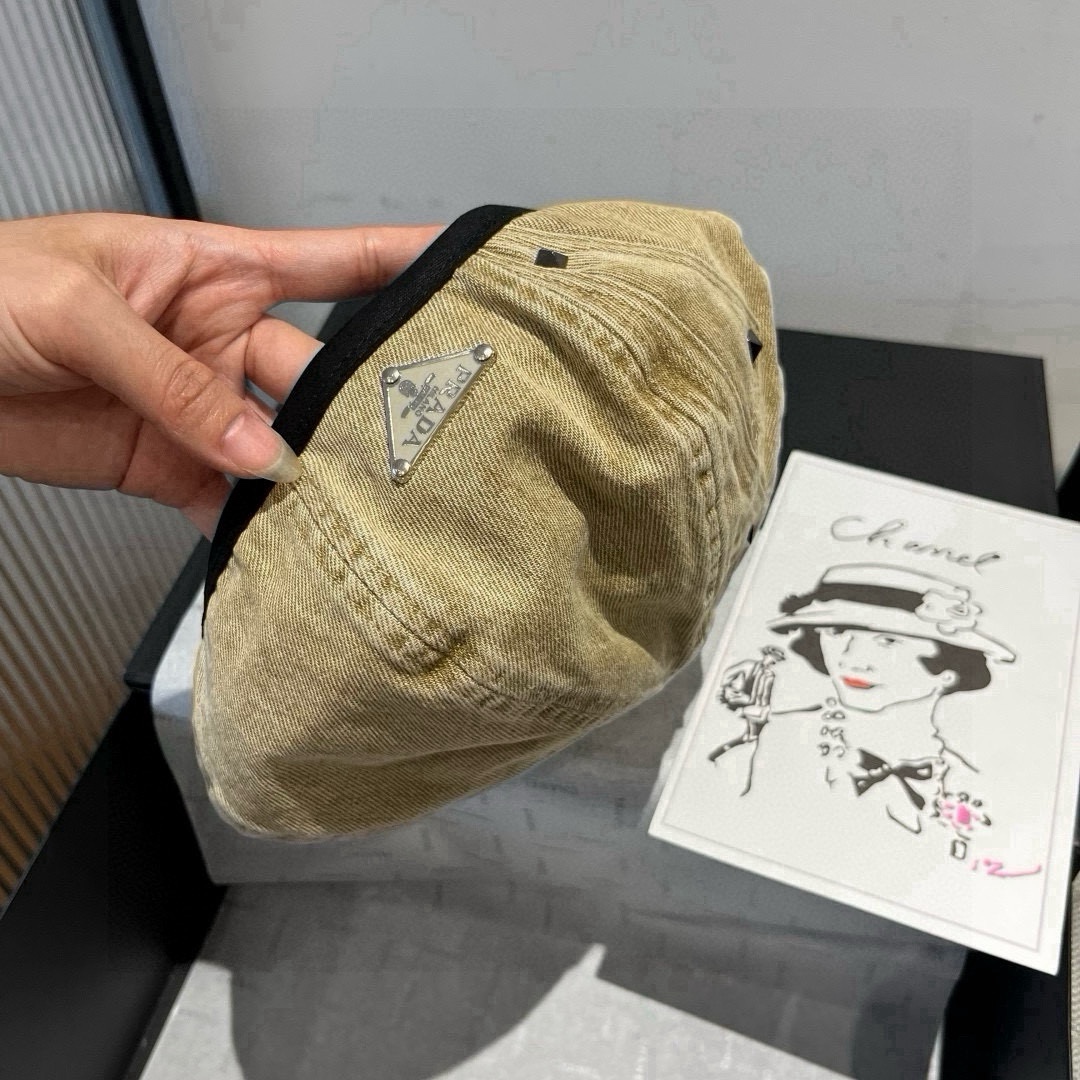 🆕

普拉达新款贝雷帽