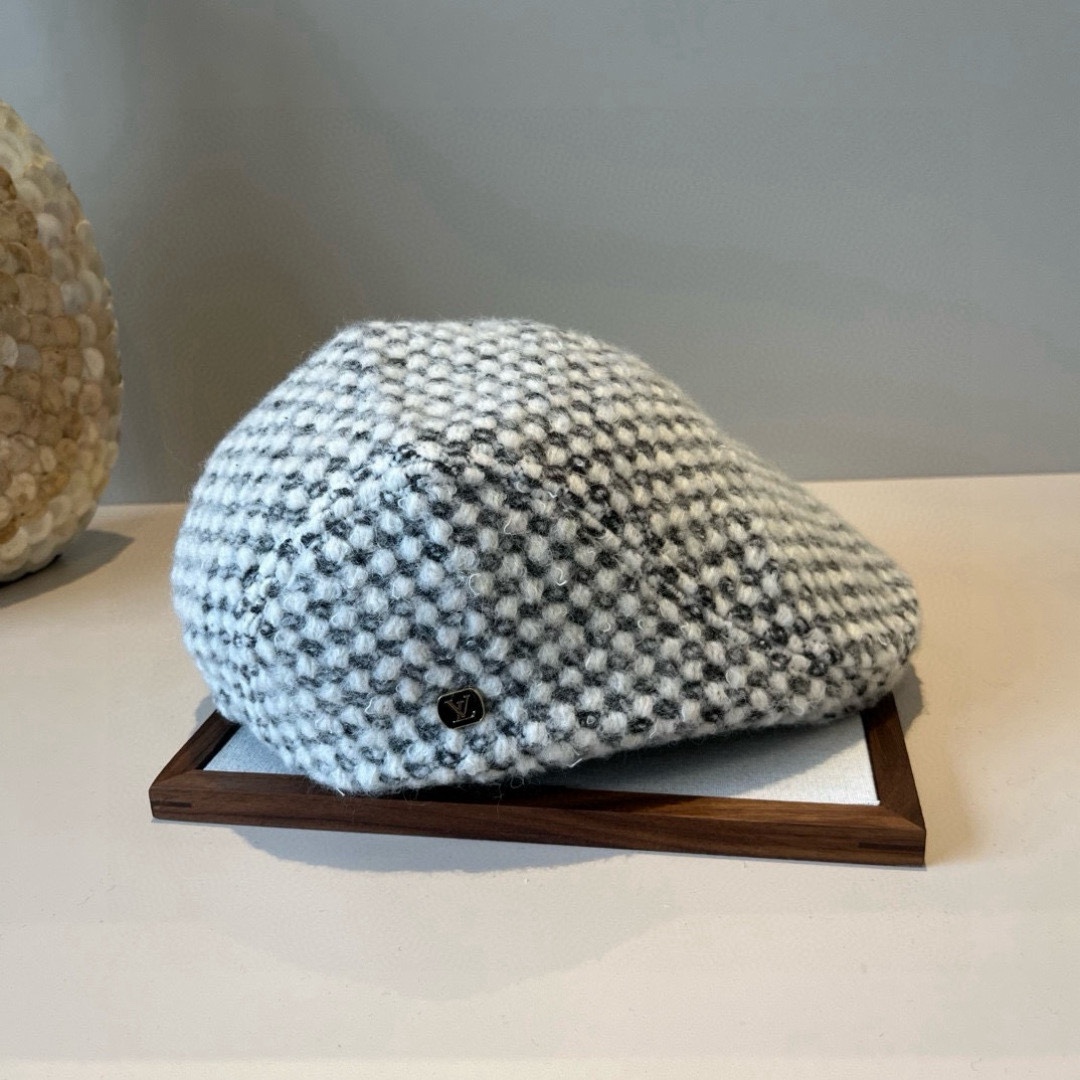 🆕

Lv路易威登羊毛前进鸭舌帽，男女通用，