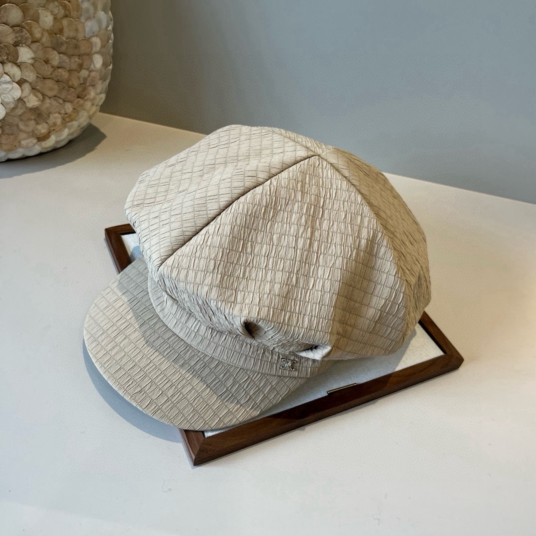 🆕

Celine赛琳新款鸭舌画家帽，秋冬款，头围57cm