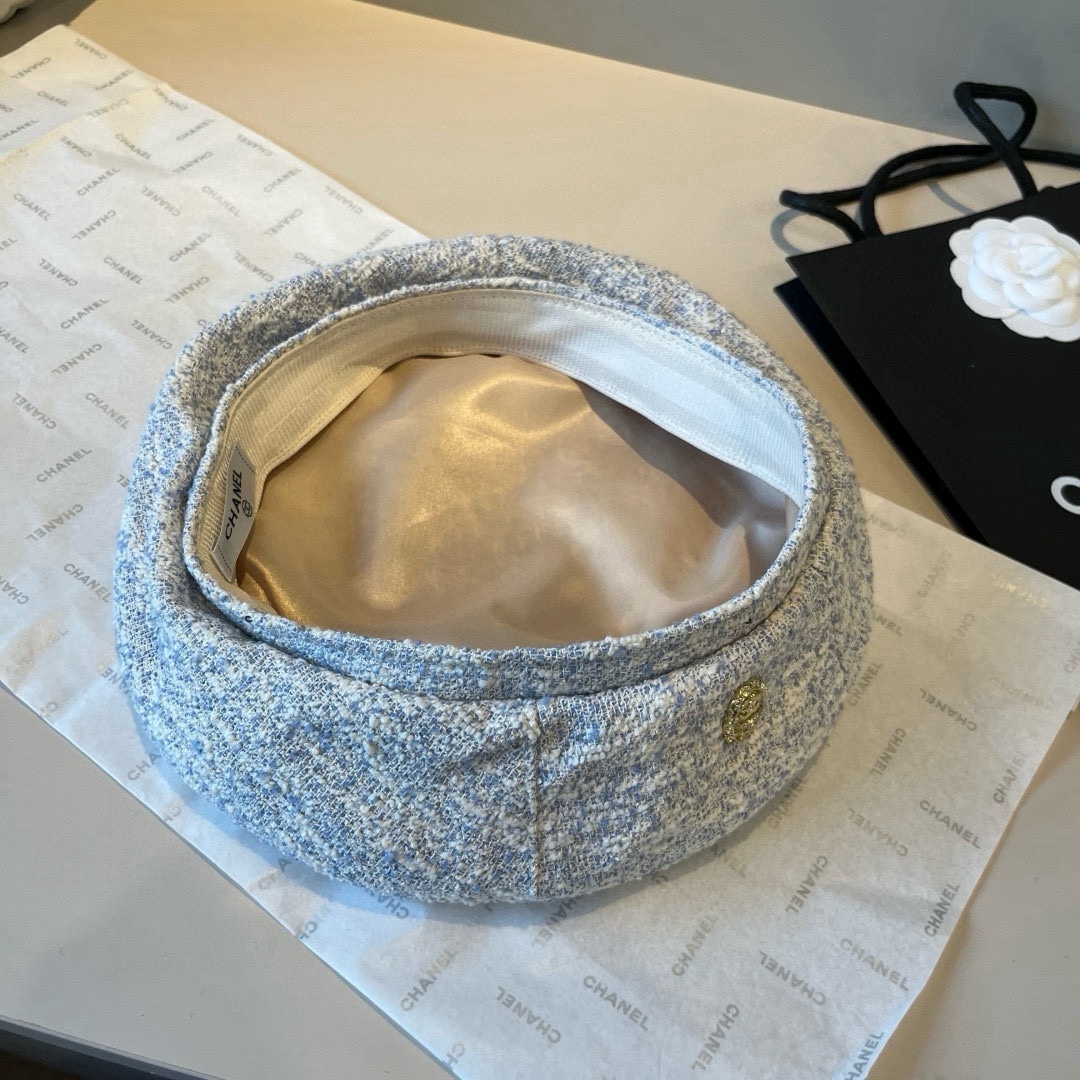 🆕

香奈儿新款鸭贝雷帽，头围57cm