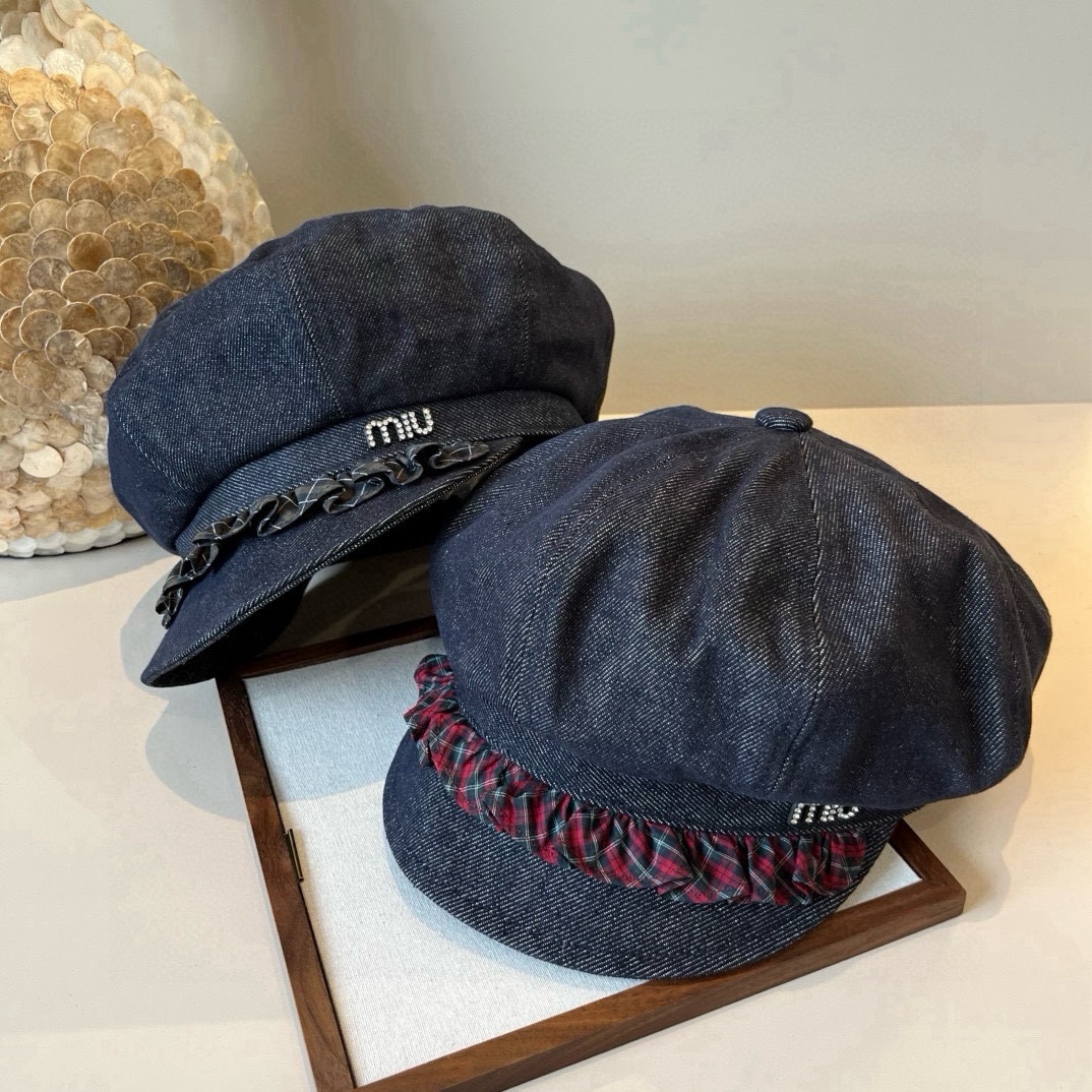 🆕

miumiu缪缪新款鸭舌军帽，高级定制，头围57cm