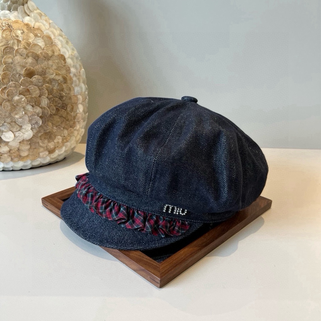 🆕

miumiu缪缪新款鸭舌军帽，高级定制，头围57cm