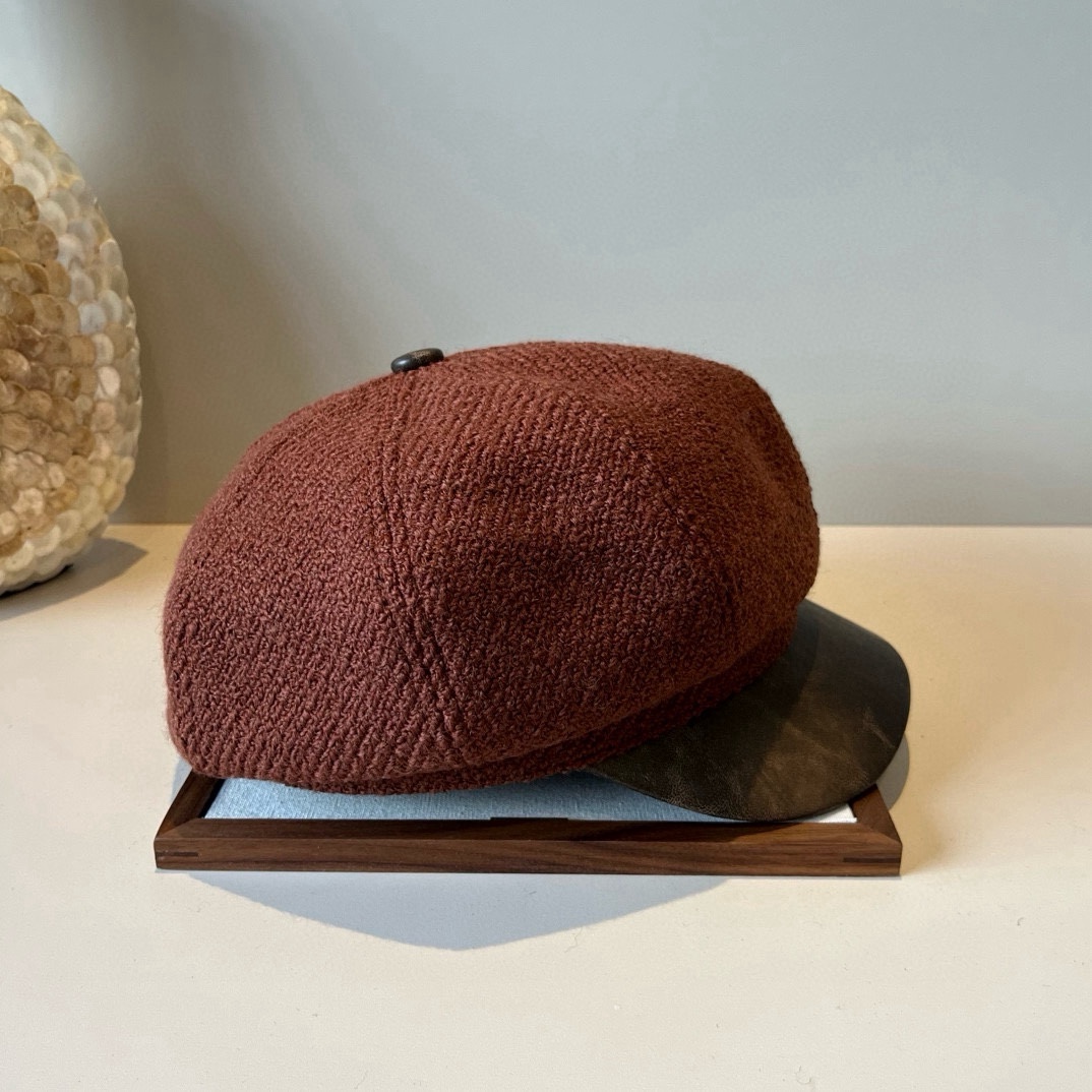 🆕

Gucci古奇新款鸭舌画家帽，头围57cm