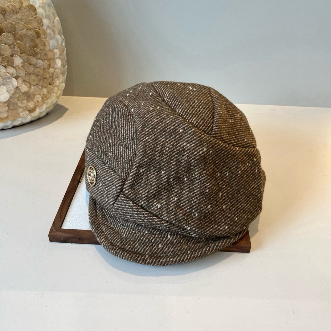 🆕

Chanel香奈儿新款鸭舌军帽，高级定制，头围57cm