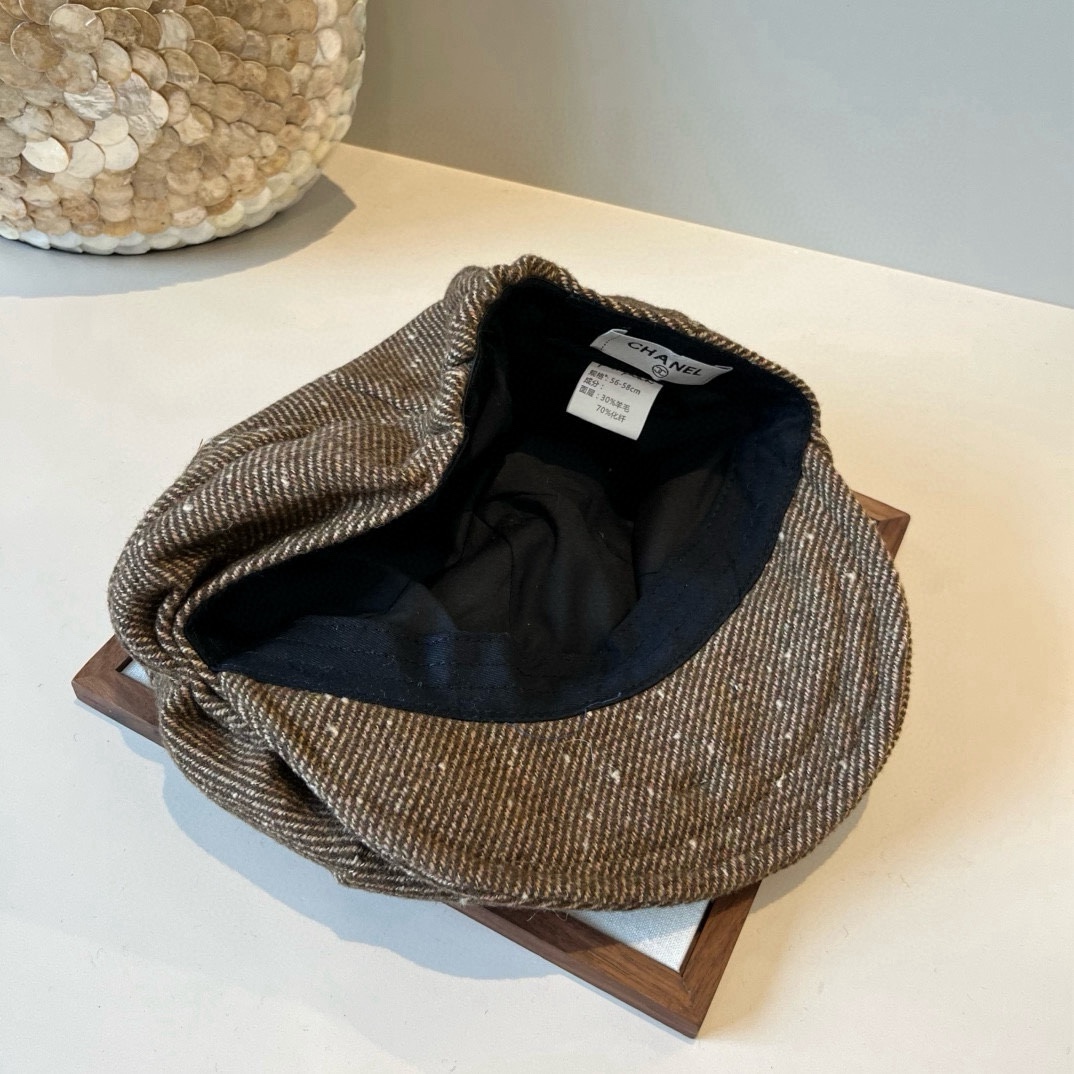 🆕

Chanel香奈儿新款鸭舌军帽，高级定制，头围57cm