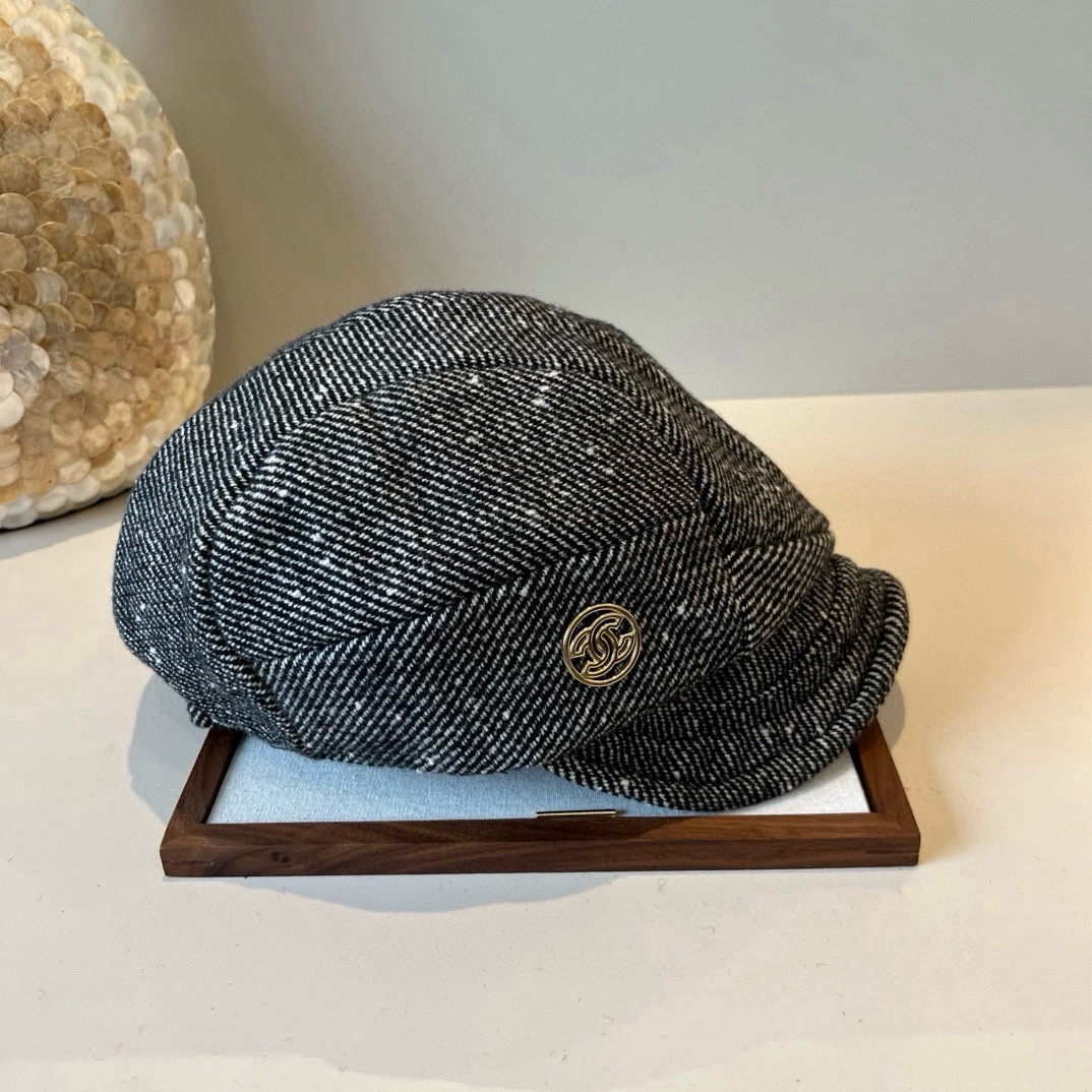 🆕

Chanel香奈儿新款鸭舌军帽，高级定制，头围57cm