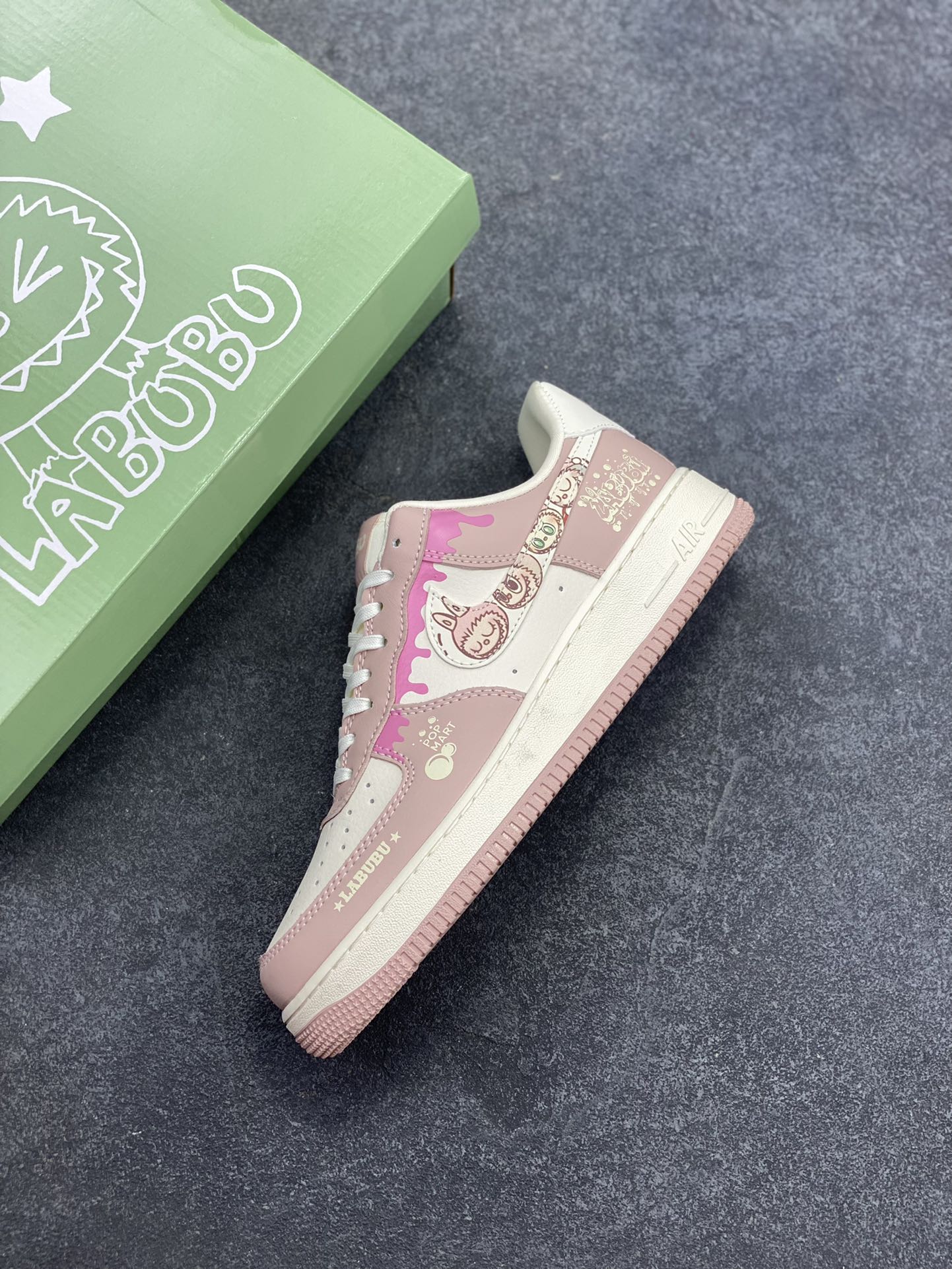 图片[7]-NIke Air Force 1 \’07 Low “米粉拉布布”空军一号 低帮 运动鞋 休闲鞋 折边针车 工艺难度大 原楦头原纸板 原装鞋盒 定制五金配件 内置全掌气垫 原厂鞋底 货号：KB1688-006 尺码：36 36.5 37.5 38 38.5 39 40 40.5 41 42 42.5 43 44 44.5 45-选品中心